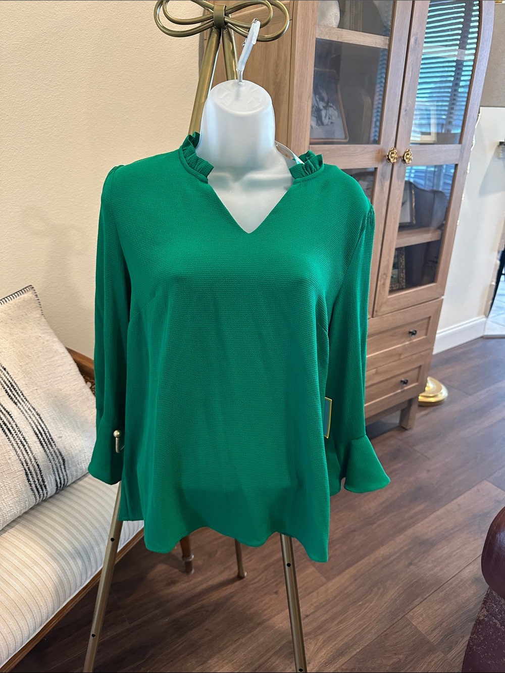 Cece Green Ruffle V-Neck 3/4 sleeve Sleeve Blouse